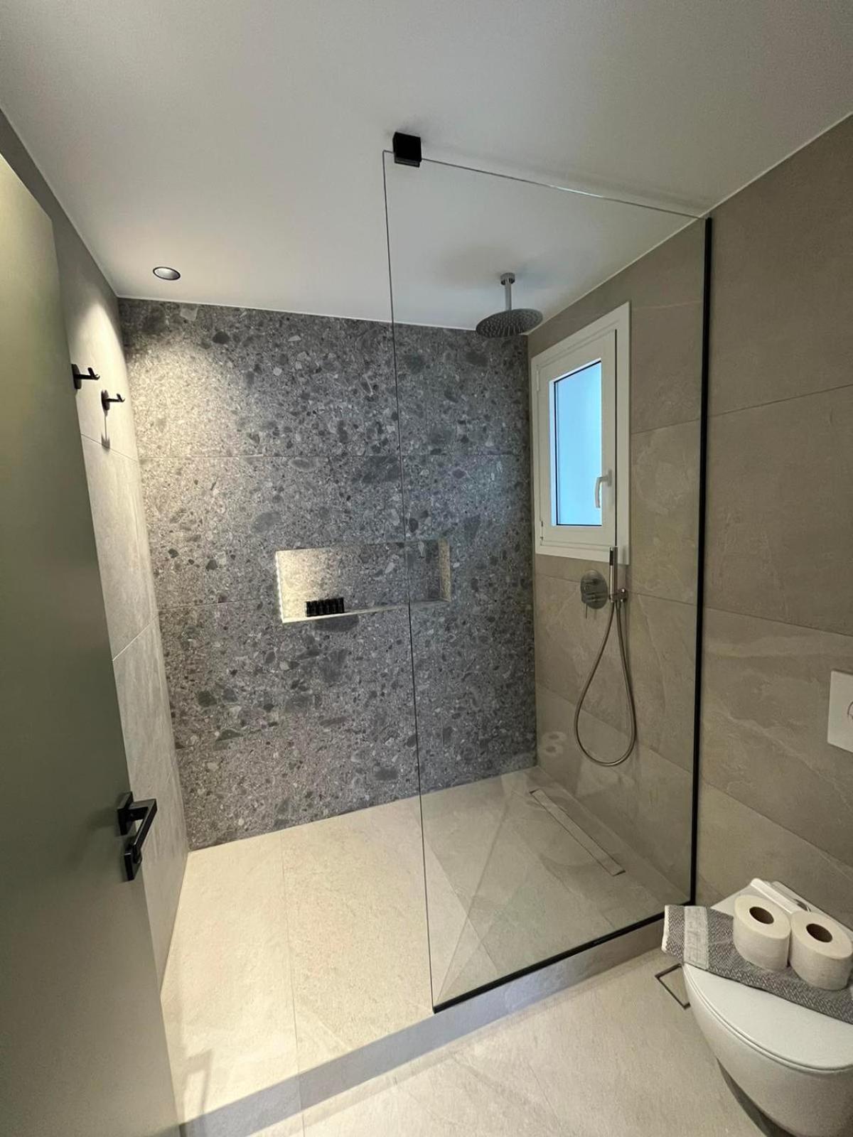 Mediterranean Sea Top Floor Palaiochora Ngoại thất bức ảnh