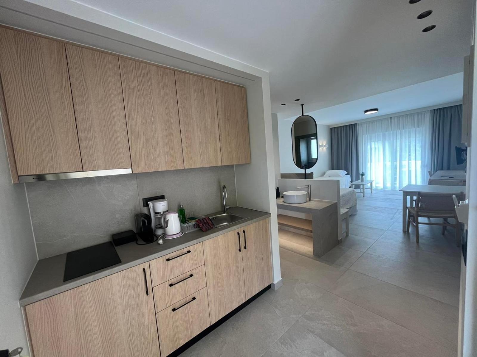 Mediterranean Sea Top Floor Palaiochora Ngoại thất bức ảnh